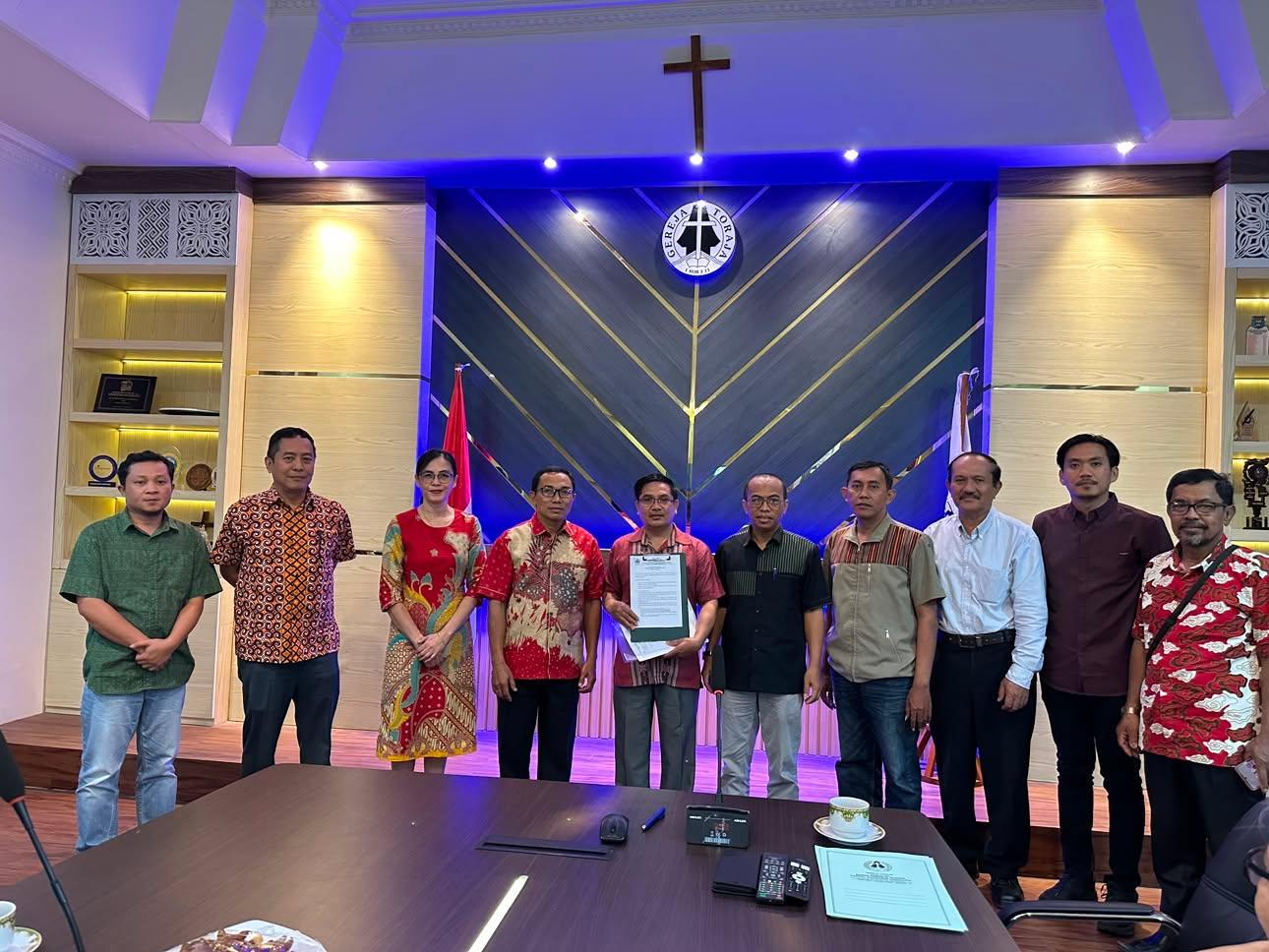 Serah Terima Pengurus Yayasan Marampa' Tallulolona Periode 2021–2026 kepada Periode 2026–2031
