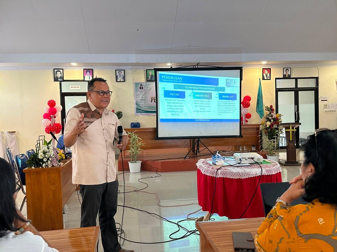 Pengurus Pusat PWGT Gelar Pemahaman Bersama Pengakuan Gereja Toraja